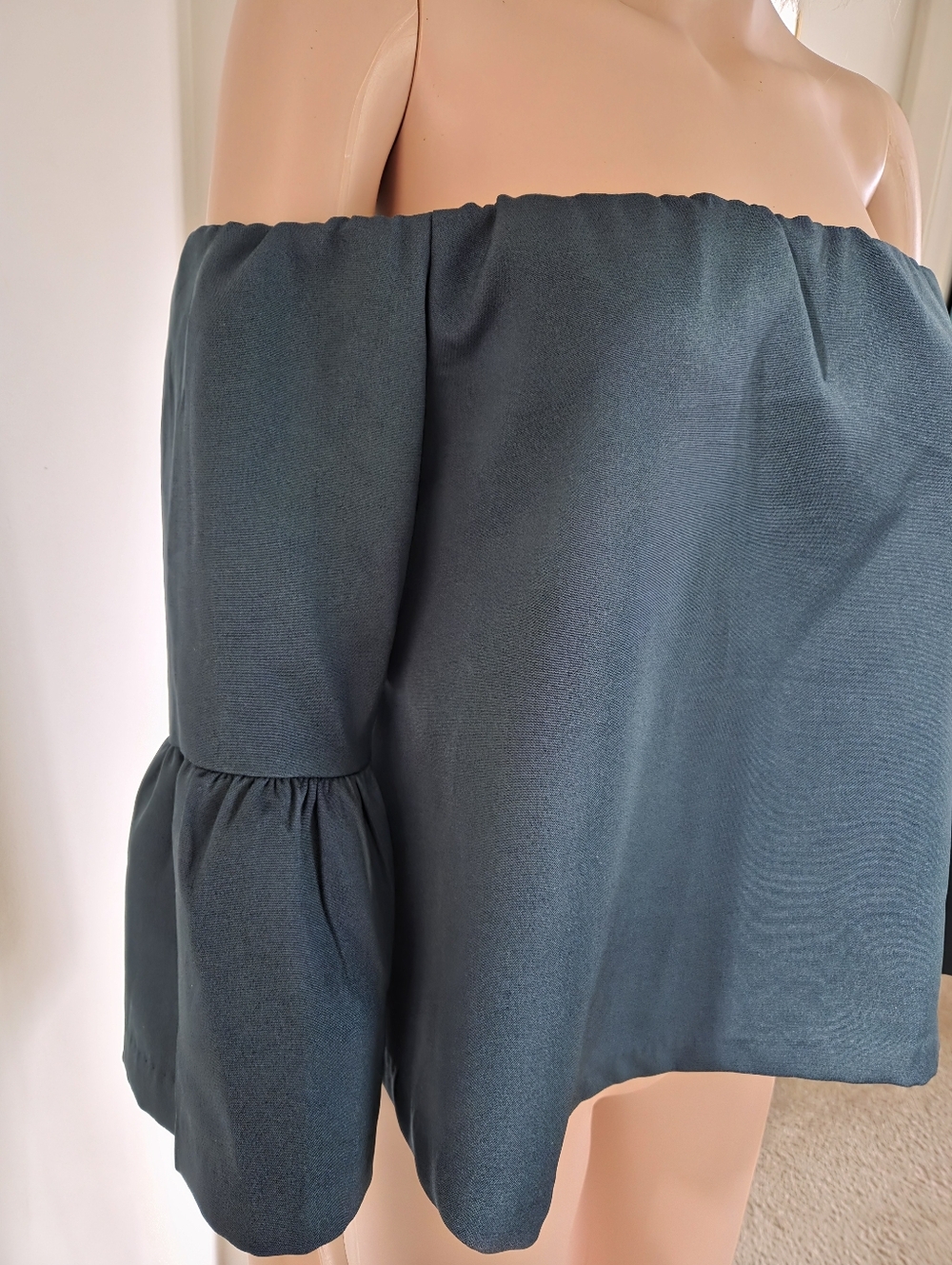 Paper Heart Dark Green Off Shoulder Crop Top Size Large - Picture 7 of 9